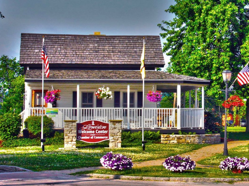 Lewiston Visitor Center 800 600auto c1